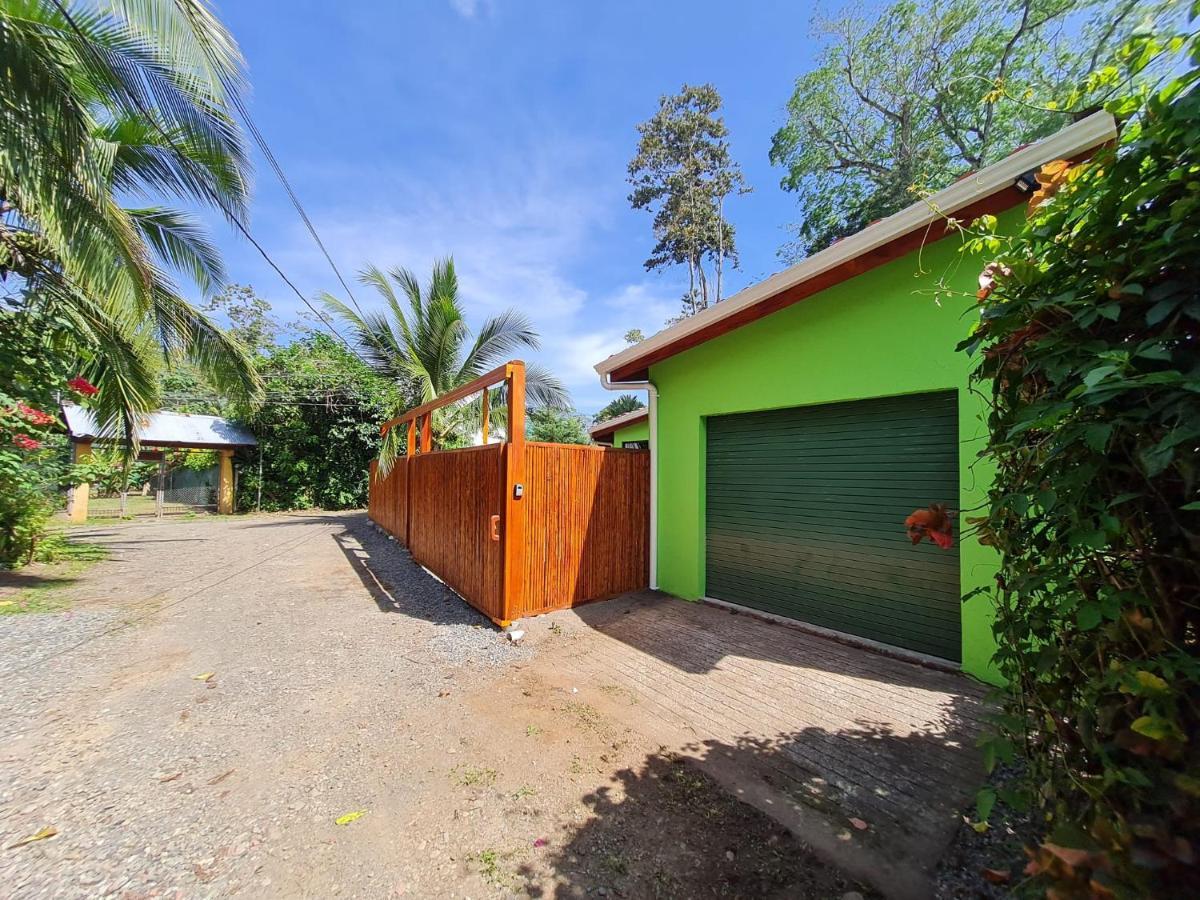 Casa Verde Puerto Viejo de Talamanca Экстерьер фото
